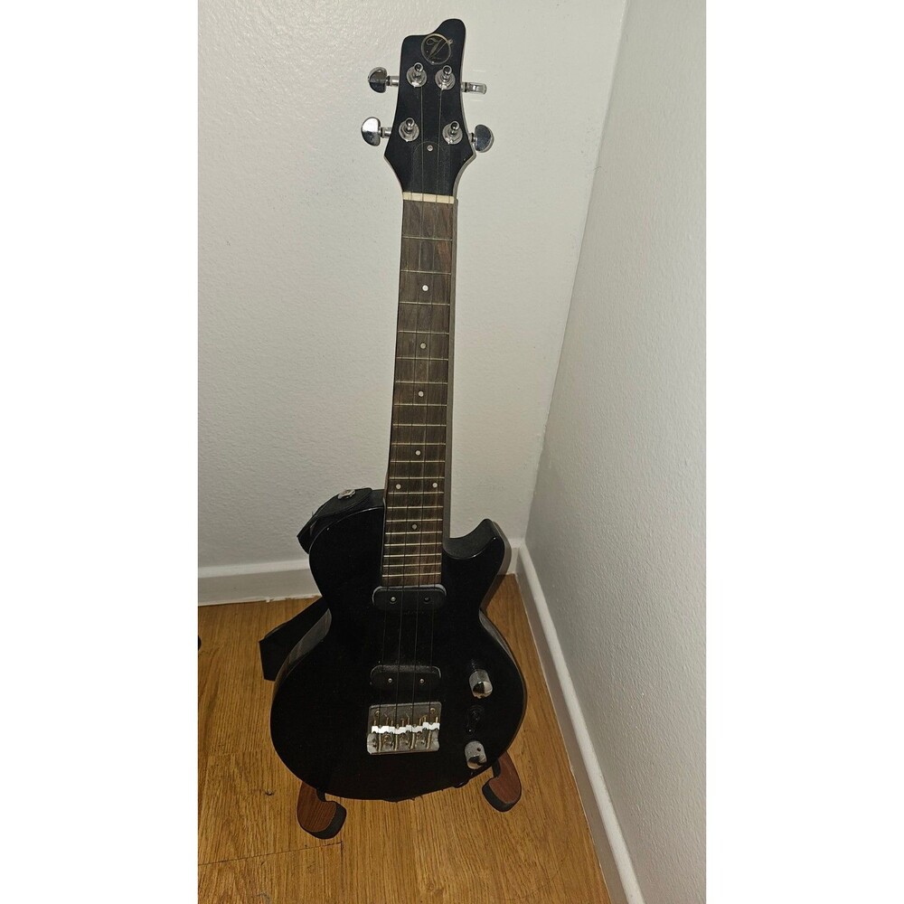 Vorson Electric Solid Body 4-String Ukulele Black Amp Pickups Hawaiian Hawaii